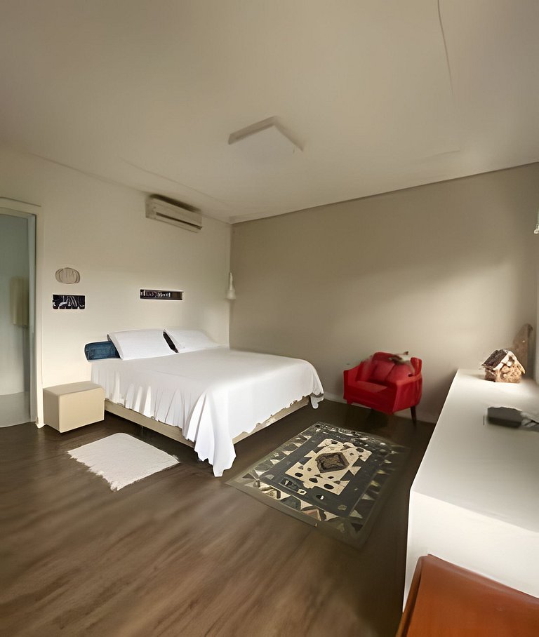 Casa acogedora con 3 suites en Glória – Joinville