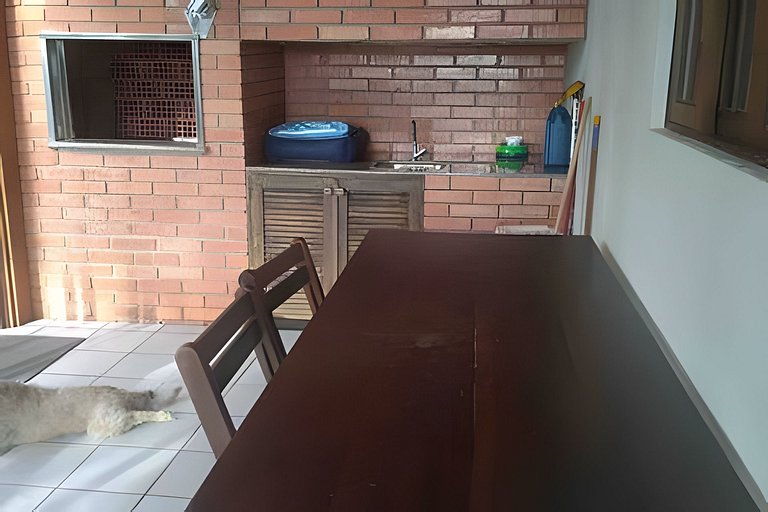 Cozy House with City View – Campo Alegre