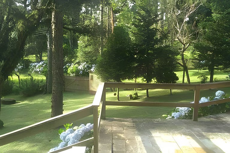 Casa Aconchegante com Vista para o Centro de Campo Alegre