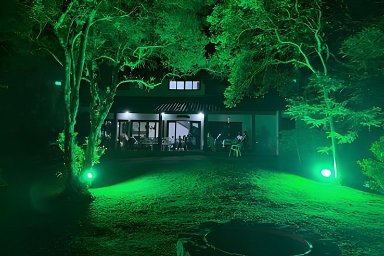 Casa dos Pássaros: Espaço e Conforto em Campo Alegre