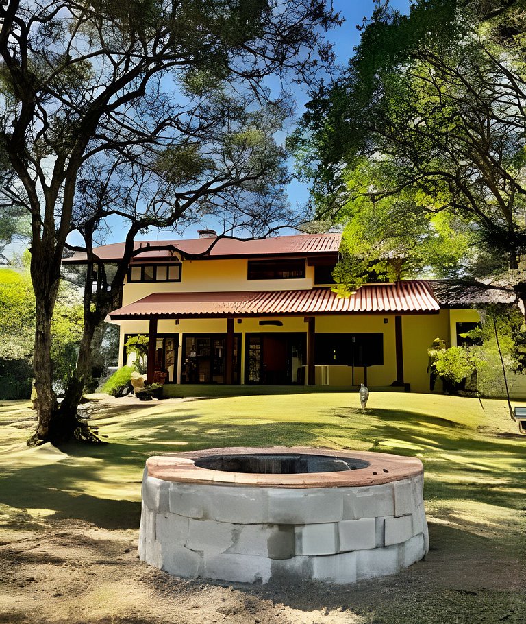 Casa dos Pássaros: Espaço e Conforto em Campo Alegre