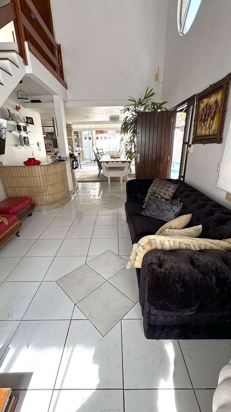 Casa con piscina cerca de la Rueda – Balneário Camboriú