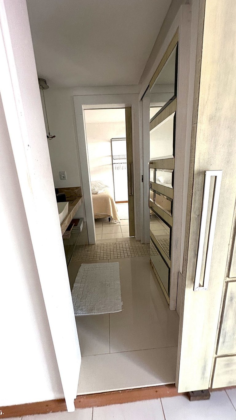 Casa con piscina cerca de la Rueda – Balneário Camboriú