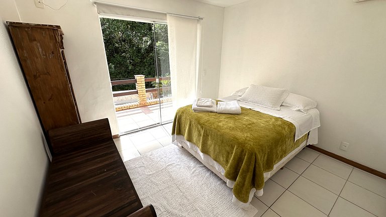 Casa con piscina cerca de la Rueda – Balneário Camboriú
