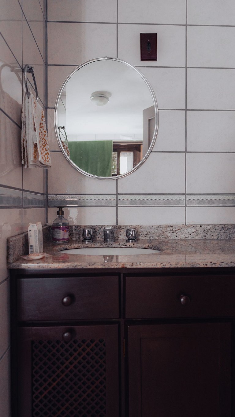 Bird House: Space & Comfort in Campo Alegre