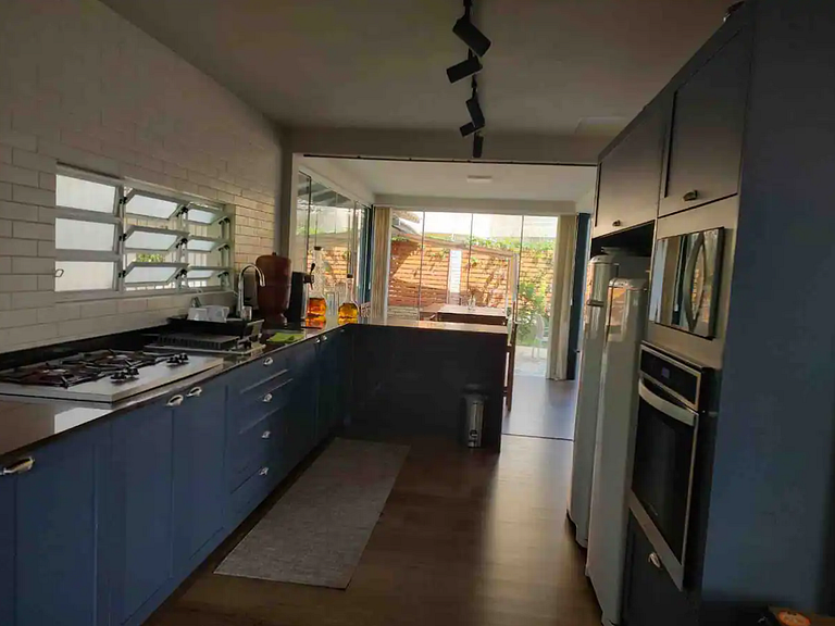 Beachfront House w/ Pool Near Beto Carrero – Penha