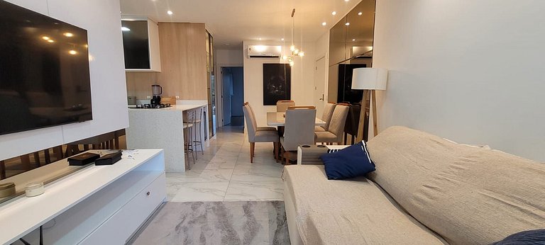 Luxury Apartment with Ocean View – Brava Arts