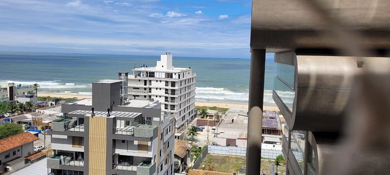 Luxury Apartment with Ocean View – Brava Arts