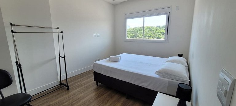 Luxury Apartment with Ocean View – Brava Arts