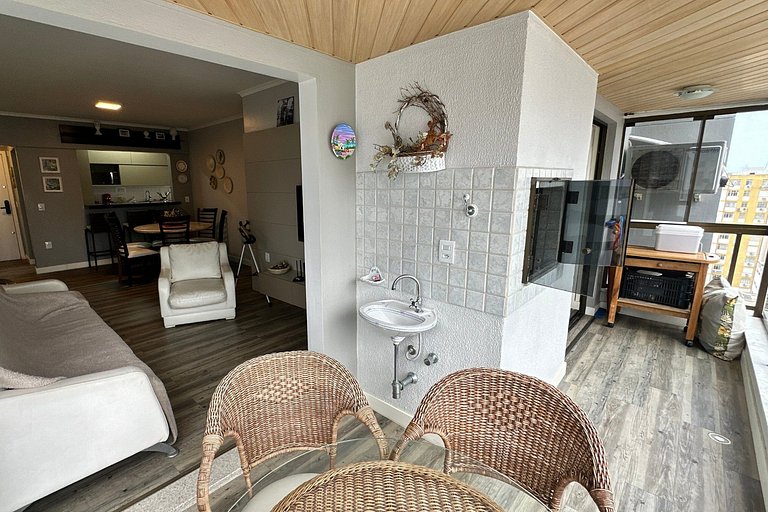 Vacation rental apartment in downtown Balneário Camboriú