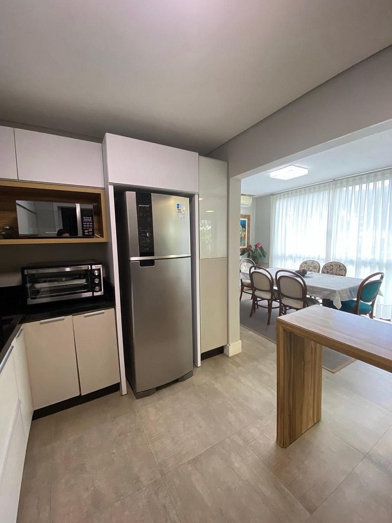 Cozy House with 3 Suites in Glória – Joinville