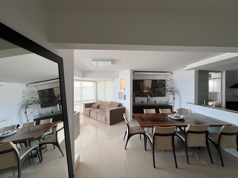 Departamento frente al mar en Barra Sul – Camboriú