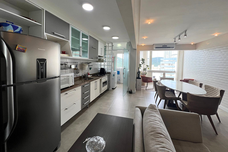 Vacation rental: 2-bedroom apartment with sea view
