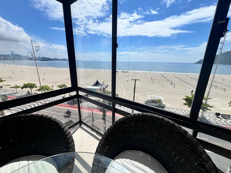 Beachfront Apartment in Barra Sul – Balneário Camboriú