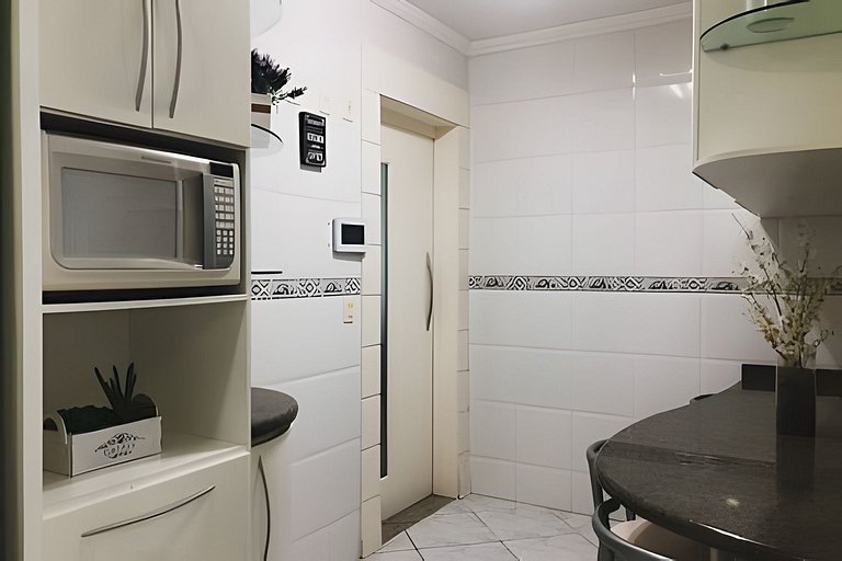 CURTA!|196| Anual |Apê Marine 3 Quartos | Vista Livre