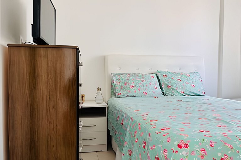 CURTA! |197| Apê Central 2 Quartos | 150m Praia