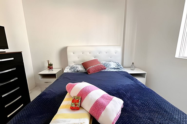 CURTA! |197| Apê Central 2 Quartos | 150m Praia