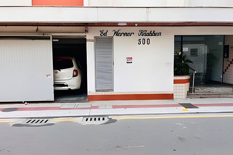 CURTA! |197| Apê Central 2 Quartos | 150m Praia