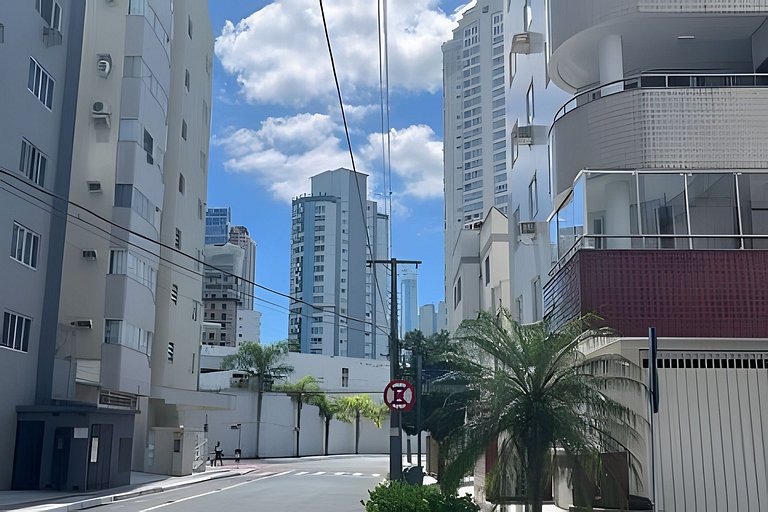 Estilo Tok&Stok 3 Quartos Churrasqueira |CURTA195