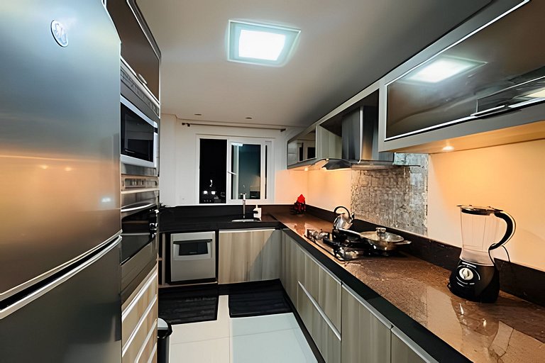 Belleville 2 Suítes Praia & Aquarium |CURTA190