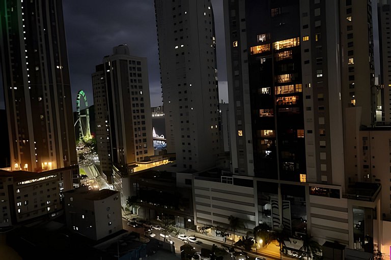 CURTA!|186| 2Q Barra Norte| Vista Roda Gigante