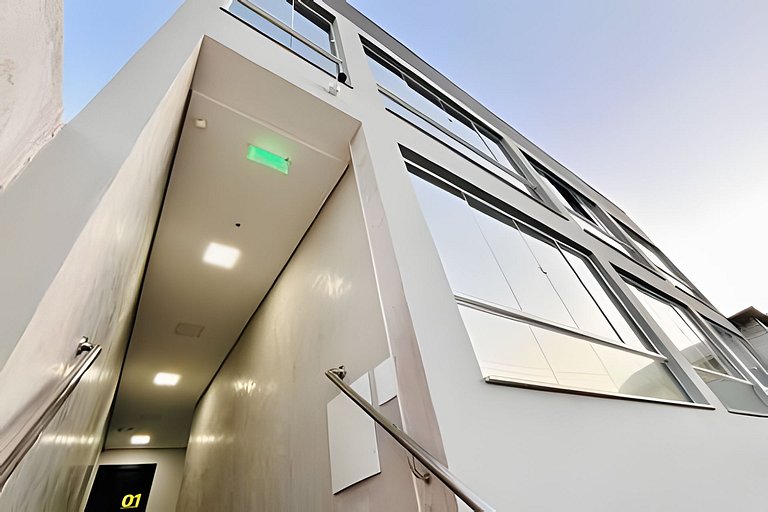 Loft Elegante & Confortável Unipraias |CURTA191