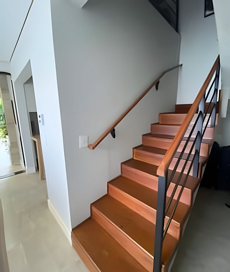 CURTA!|143| Casa 3 Suítes| Aconchego e Conforto