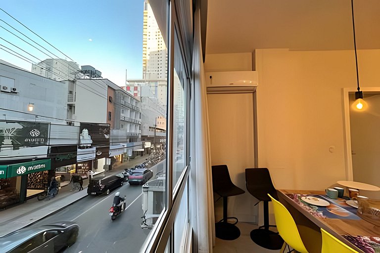 CURTA! | 202 | 2 Q | Em Frente ao Calçadão Central