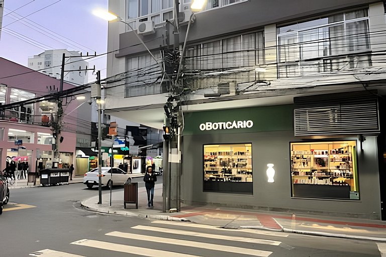 CURTA! | 202 | 2 Q | Em Frente ao Calçadão Central