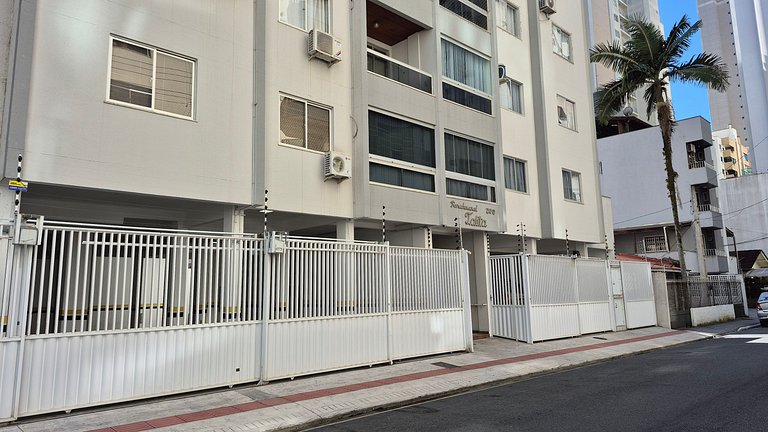 Poucos Passos da Praia| Central 2Q |CURTA162