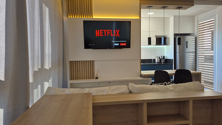 LIKE! |165| Beautiful Studio | Near Events Center