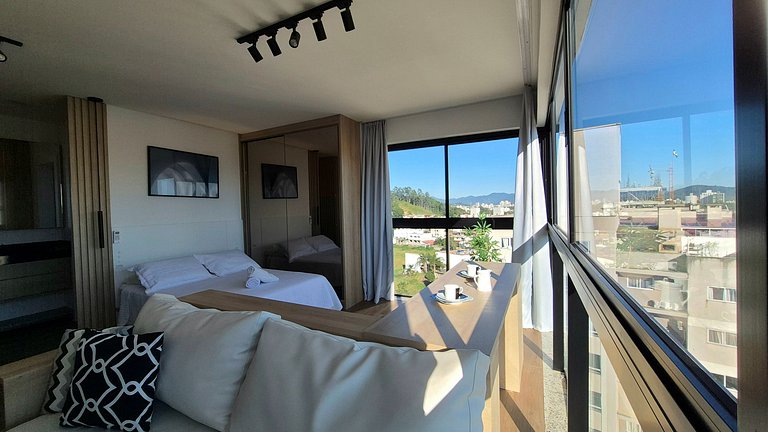 LIKE! |165| Beautiful Studio | Near Events Center