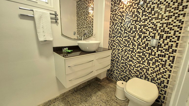 Espaçoso 3 Quartos Centro/Pontal Norte |CURTA205