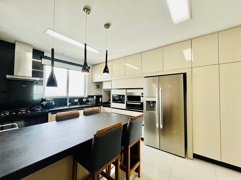 CURTA!|182| Luxo Vista 360 Praia BC 4Q | 4 vagas