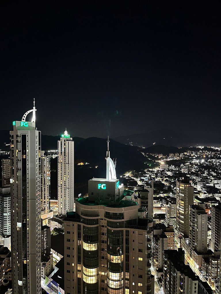 CURTA! | 182 | Serena Luxuoso Vista 360 Praia BC 4 Q | 4 vag