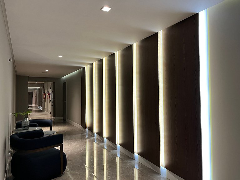 CURTA!|151| Brava Arts | 2 suítes | Vista Mar