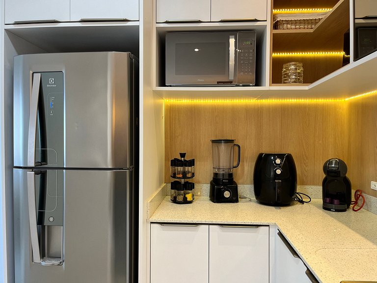 CURTA!|151| Brava Arts | 2 suítes | Vista Mar