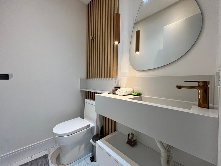 CURTA!|151| Brava Arts | 2 suítes | Vista Mar