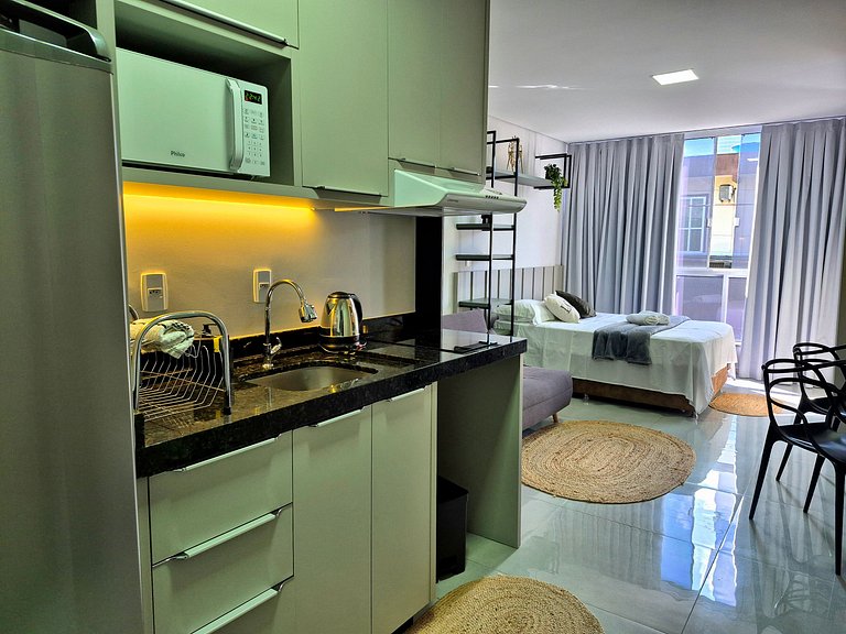 Loft Elegante & Confortável Unipraias |CURTA191