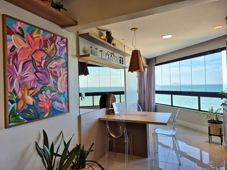 Panoramic View | Elegant 3 Suites | CURTA173