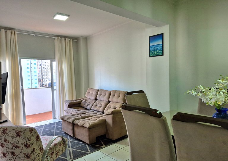 CURTA! |208| 2Q Quadra Mar no Centro de BC