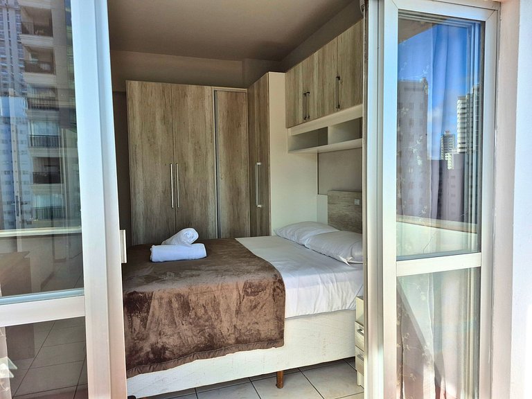 CURTA! |208| 2Q Quadra Mar no Centro de BC