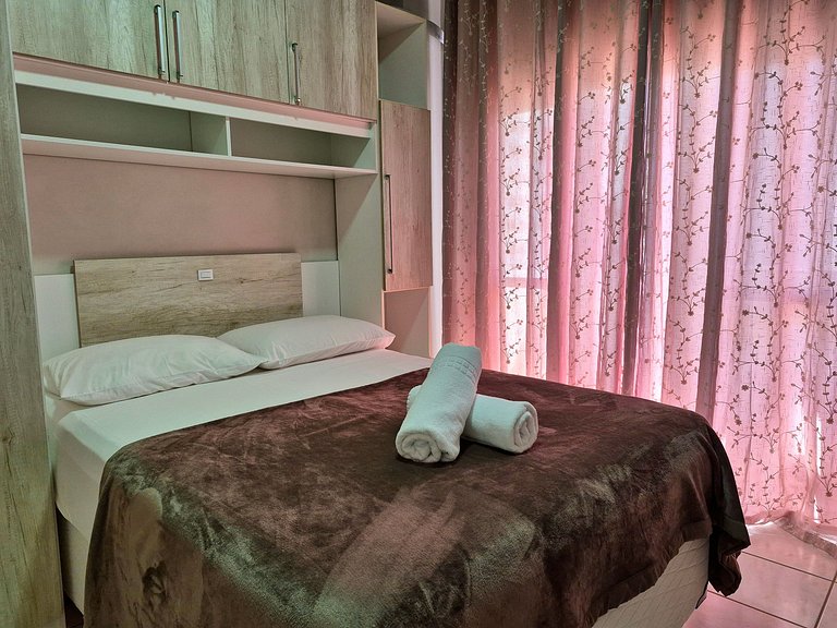 CURTA! |208| 2Q Quadra Mar no Centro de BC