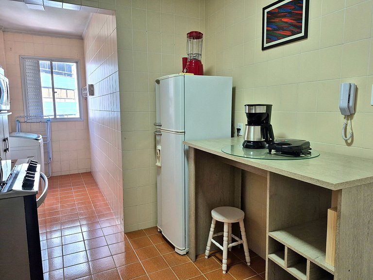 CURTA! |208| 2Q Quadra Mar no Centro de BC