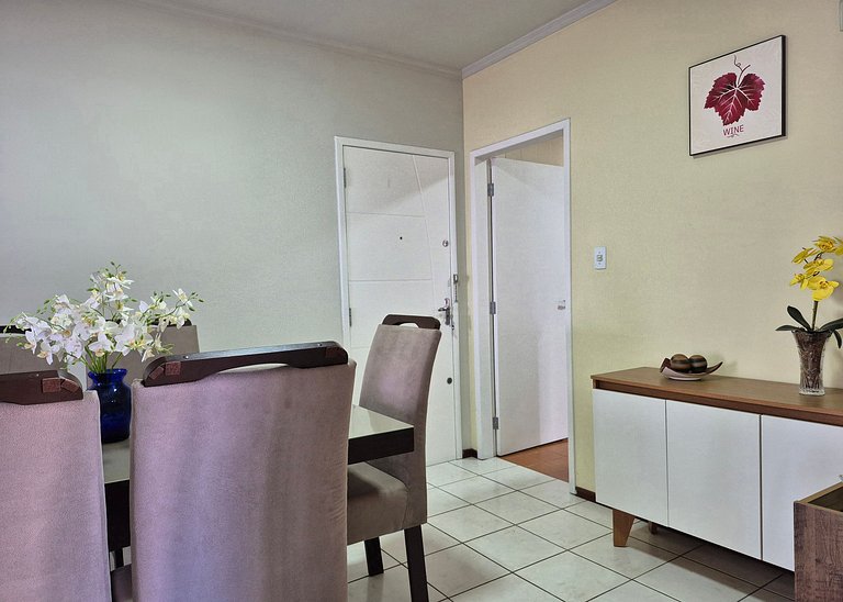 CURTA! |208| 2Q Quadra Mar no Centro de BC