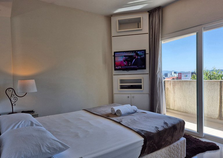 Belleville 2 Suítes Praia & Aquarium |CURTA190