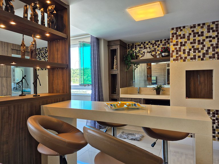 Belleville 2 Suítes Praia & Aquarium |CURTA190