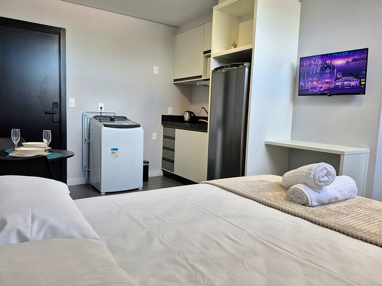 Loft Completo & Funcional na Barra BC |CURTA209