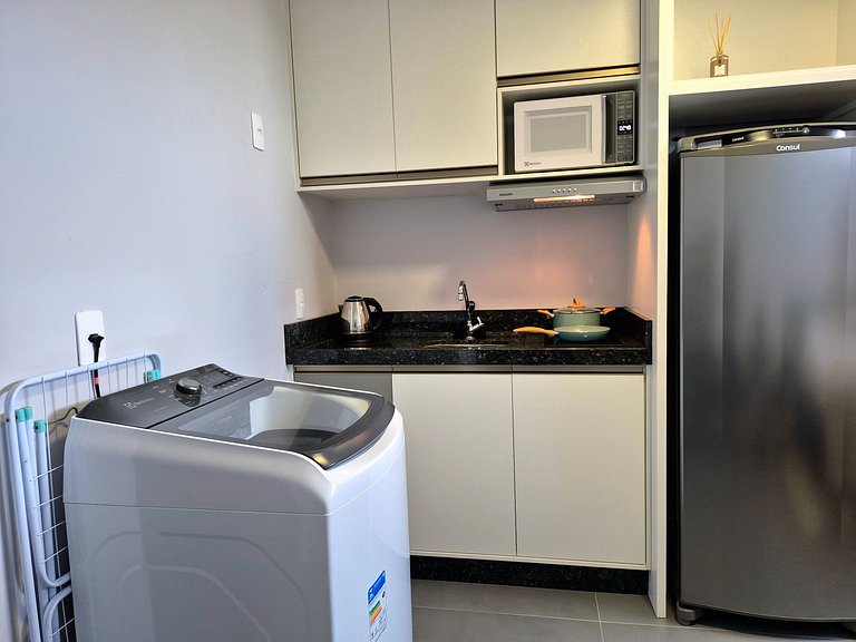 Loft Completo & Funcional na Barra BC |CURTA209