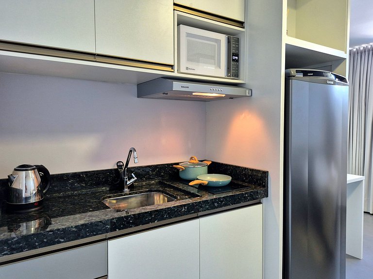 Loft Completo & Funcional na Barra BC |CURTA209